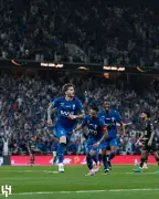 ثيو هيرنانديز قاذفة الزعيم في النهائيات بهدف صاروخي يمنح الهلال لقب الكأس