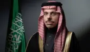 وزير الخارجية السعودي يبحث مع نظيريه الروسي والمصري التطورات الإقليمية