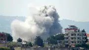 تصعيد عنيف في جنوب لبنان: غارات إسرائيلية وهجوم لحزب الله رغم وقف النار