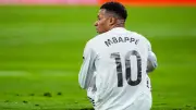 أربيلوا يستبعد مبابي من كلاسيكو الأرض أمام برشلونة