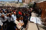 مقتل ثلاثة فلسطينيين في هجمات إسرائيلية جديدة بغزة رغم وقف إطلاق النار