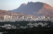 انفجار غامض يهز مدينة آراك الإيرانية قرب منشأة نووية كبرى