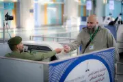 جوازات مطار المدينة المنورة تستقبل أولى رحلات حجاج روسيا