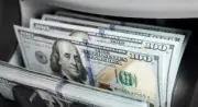 استقرار أسعار الدولار وسط توترات الشرق الأوسط