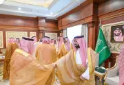 أمير جازان يلتقي المحافظين المكلفين ويؤكد أهمية العمل التكاملي