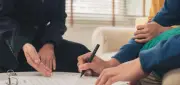 خبير تأمين: الشروط والاستثناءات تحدد قبول المطالبة أو رفضها