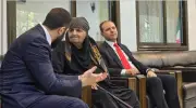 عمة أحمد الشرع تهديه مسبحة من مكة بعد الحج وتثير تفاعلاً واسعاً