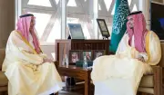 الأمير راكان بن سلمان يبحث مشروعات الدرعية التطويرية مع رئيس هيئة الرياض