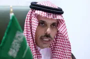 اتصال هاتفي بين وزيري خارجية السعودية والإمارات للاطمئنان بعد الاعتداءات