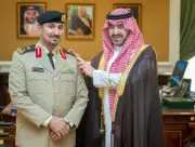 نائب أمير تبوك يقلد اللواء الجهني رتبته الجديدة