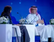 السعودية تطلق أكبر مشروع للطاقة الشمسية في العالم