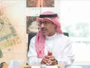 رائد أبو زنادة يروي قصة بناء أول حلبة سباق في المملكة