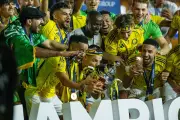 النصر يمنح فيليكس سادس بطولة في مسيرته الاحترافية