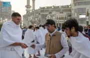 الهيئة العامة للحرمين تحظر النوم والافتراش في المسجد النبوي