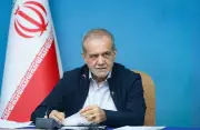 البرلمان الإيراني يعيد انتخاب قاليباف رئيساً وبزشكيان يؤكد عدم الخضوع للمطالب الأمريكية