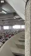 الحجاج يؤدون المناسك الرئيسية في اليوم الثالث من الحج