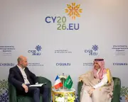 وزير الخارجية السعودي يبحث مع نظيره الفرنسي تعزيز العلاقات والمستجدات الإقليمية