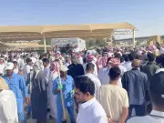 مقبرة العود تحتضن جثمان الرئيس هادي.. وصلاة الغائب في مدن يمنية