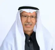 الراشد يرفع التهنئة للقيادة بنجاح موسم الحج ومبادرة 