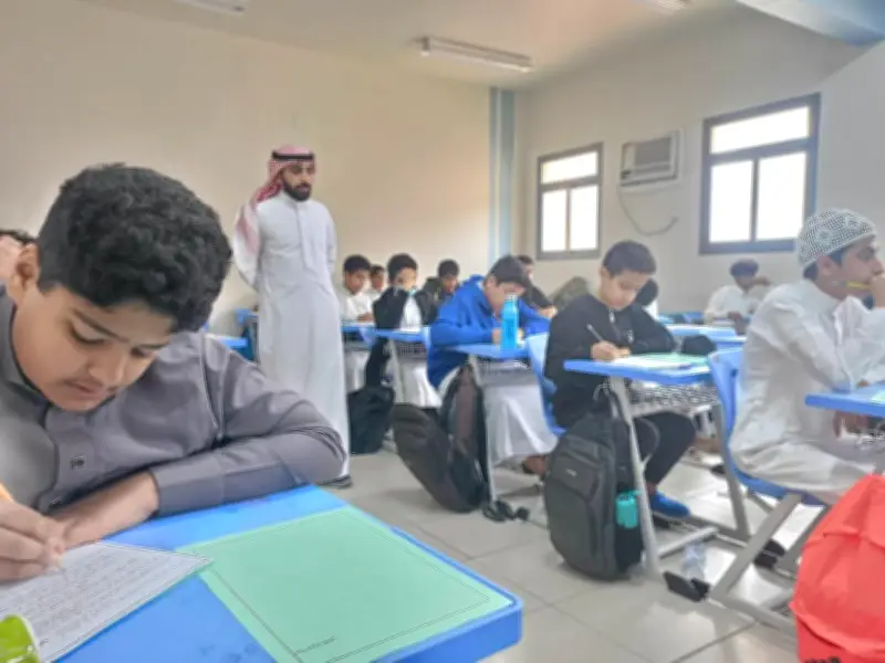 10 معايير تحسم مفاضلة النقل الخارجي للمعلمين.. الغياب يؤثر في المنافسة