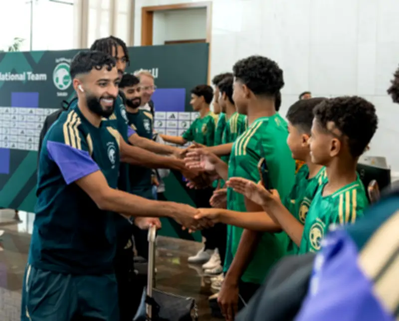 حملة جماهيرية لمساندة الأخضر في كأس العالم 2026 بعنوان قدّام بنفس الروح
