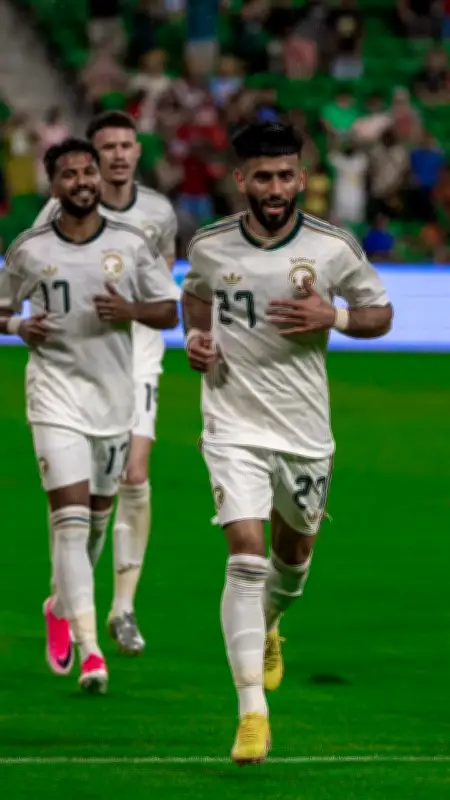 دونيس يستعد لمواجهة السنغال الودية قبل مونديال 2026