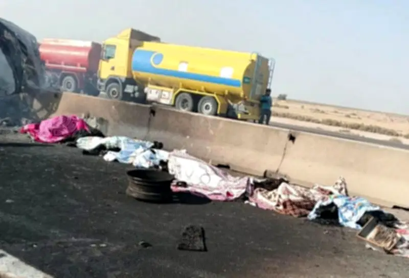حادث حافلة في جنوب العراق يودي بحياة 21 شخصاً ويصيب 19 آخرين