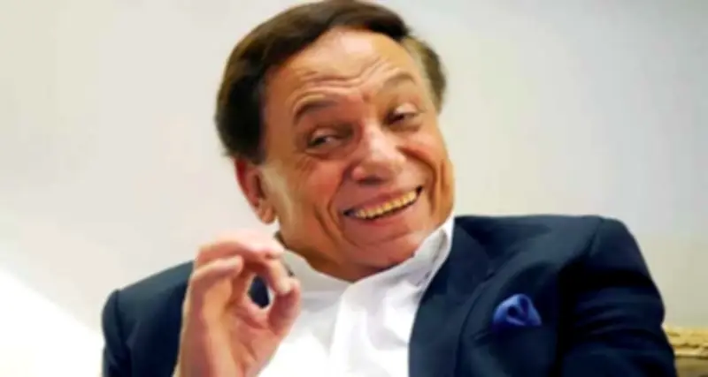 عادل إمام يتبرأ من فيلم الحريف بسبب الإيرادات الضعيفة والطابع التجريبي