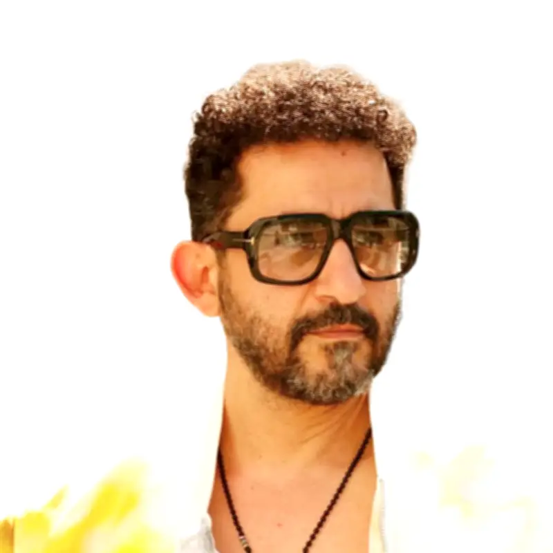 أحمد حلمي يكثف تصوير «حدوتة» في مدينة الإنتاج الإعلامي لسباق الصيف