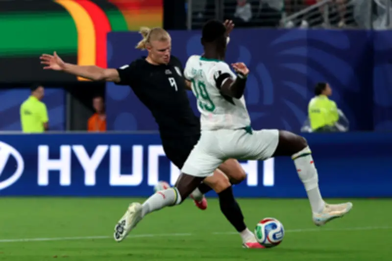 جماهير الهلال تقلق من مستوى كوليبالي الكارثي في المونديال