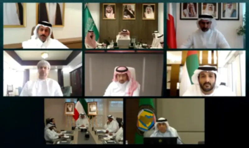 القصبي يؤكد تعزيز التكامل الخليجي عبر المشاريع الإستراتيجية