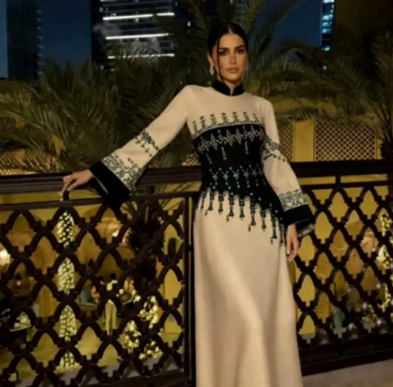 التطريز العربي يعود إلى منصات الموضة العالمية في 2026