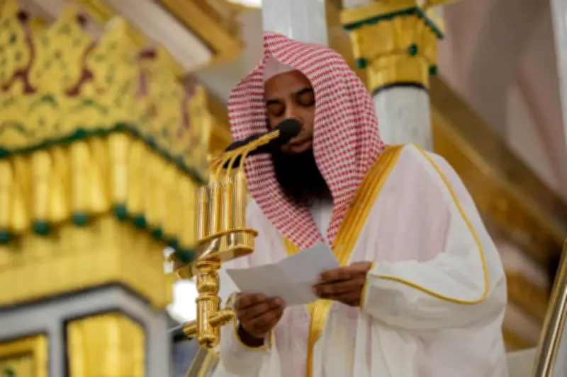 إمام المسجد النبوي يحذر الحجاج من العودة للمعاصي ويدعو للاستقامة