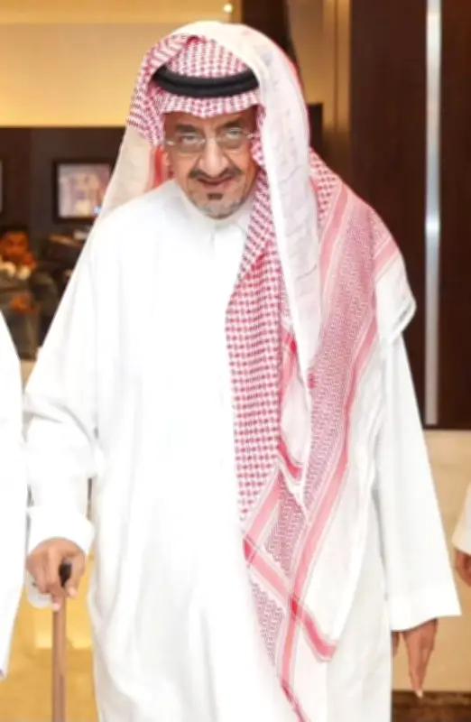 تركي الفيصل يرد على مهاترات التاريخ: تاريخ والدي أكبر من جدلكم