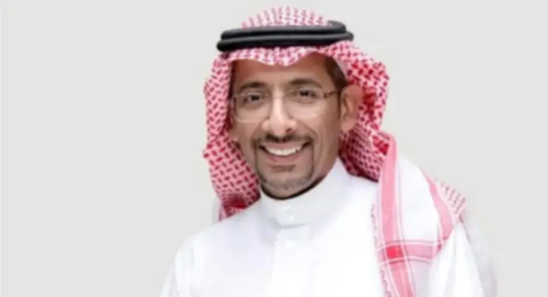وزير الصناعة يبدأ زيارة رسمية لكازاخستان لتعزيز التعاون التعديني