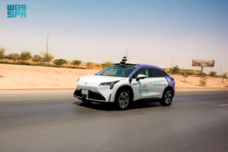 السعودية تحدث لوائح المرور لتنظيم المركبات ذاتية القيادة