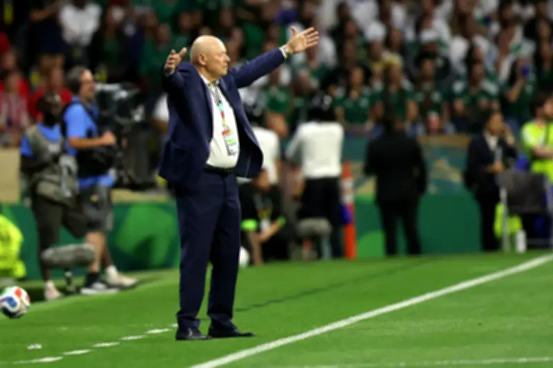 استقالة مدرب التشيك كوبيك بعد خروج المنتخب من مونديال 2026