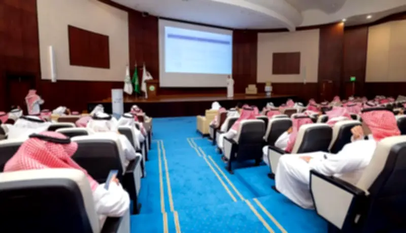 تنظيم حلقات نقاش للتحضير المبكر لموسم حج 1448هـ في مكة