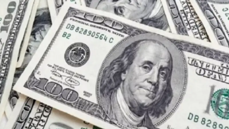 ارتفاع الدولار لأعلى مستوى منذ مايو 2025