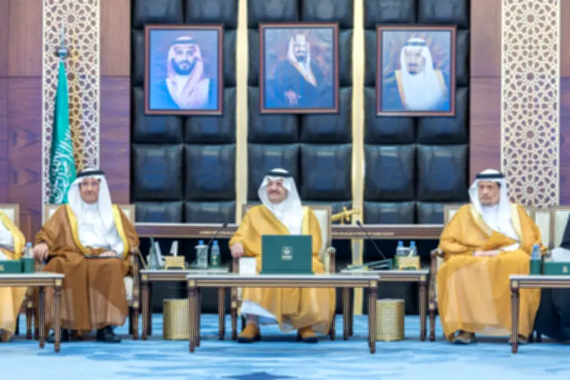 أمير الشرقية يخرّج أول دفعة متخصصة في التأهيل المبكر للتوحد ويدشّن فرع القطيف