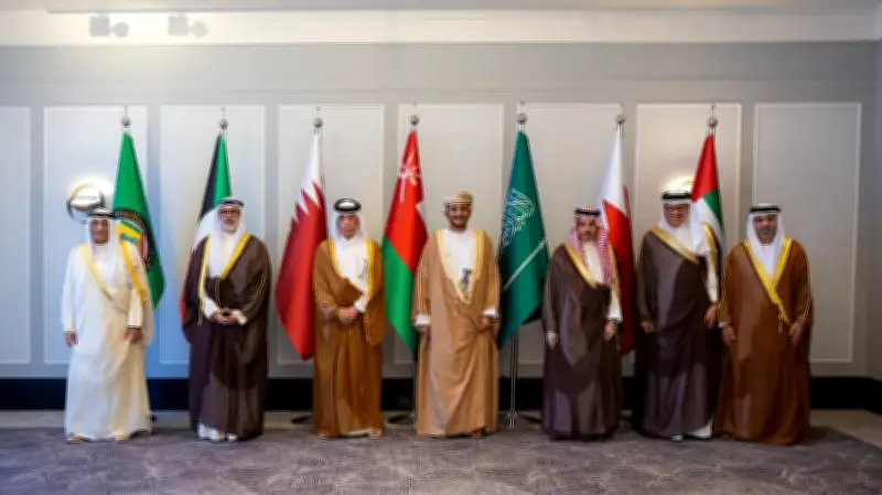 الخليج يرحب بالتوقيع على مذكرة تفاهم أميركية إيرانية ويؤكد دعم التهدئة