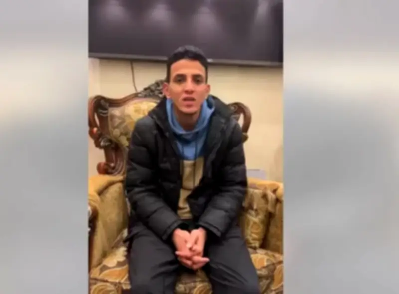 كيف قاد خط هاتف طالباً مصرياً إلى السجن المؤبد؟