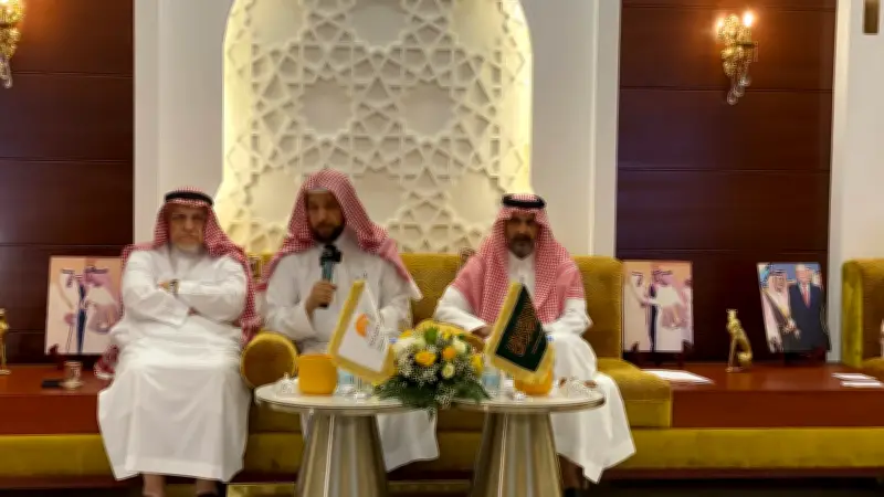جمعية البر بجدة تستضيف د. راشد الهزاع لبحث تنمية الأوقاف واستدامتها