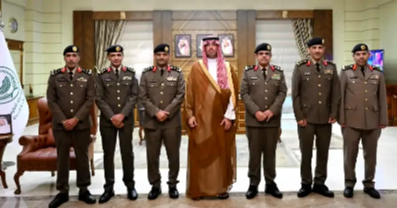 محافظ جدة يقلد العميد الزهراني رتبته الجديدة