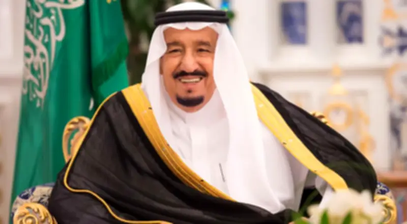 الملك سلمان يوافق على استضافة 1000 معتمر من دول العالم على نفقته الخاصة