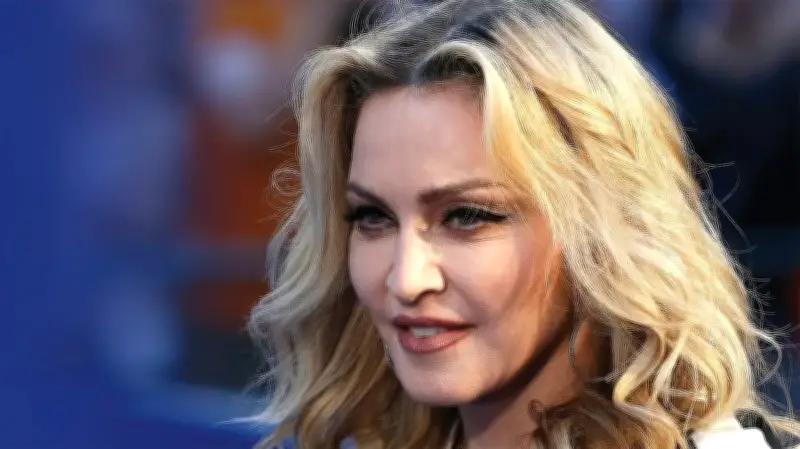مادونا تكشف سبب تعثر فيلم سيرتها الذاتية بسبب خلاف الميزانية