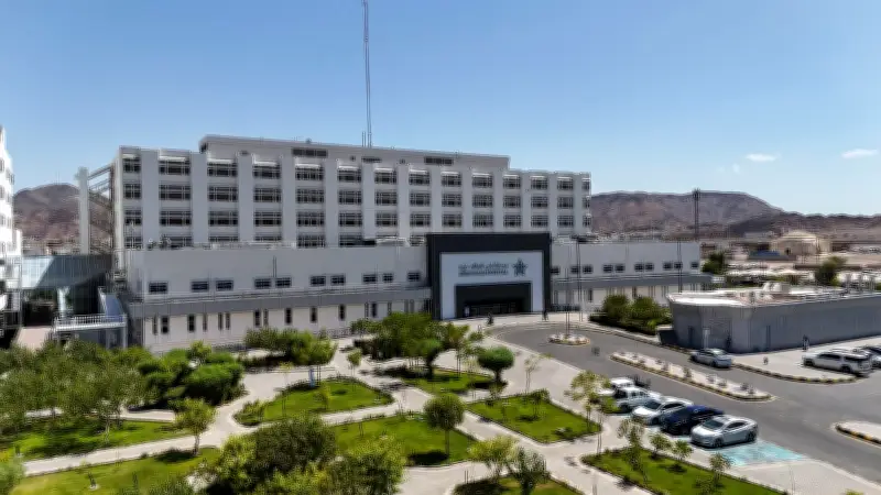 فريق طبي بالمدينة المنورة ينجح في قسطرة متقدمة لمريض تليف كبد