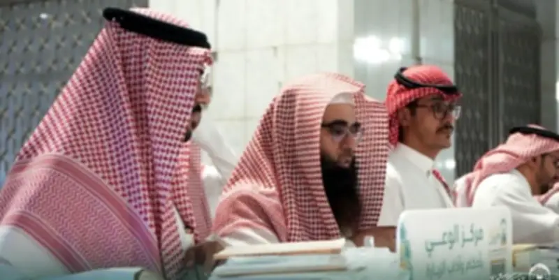 رئيس الشؤون الدينية بالمسجد النبوي يزور المعرض الإثرائي التفاعلي