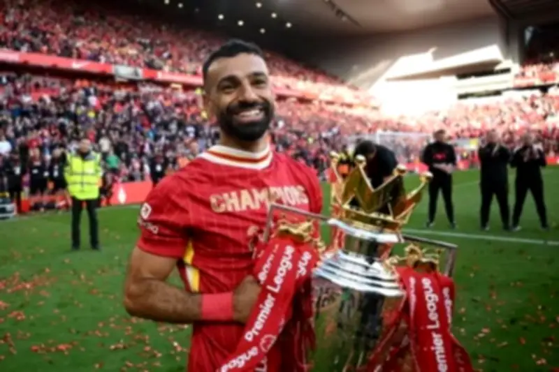 صلاح يغادر ليفربول.. وجهته المقبلة بين تركيا والسعودية وأمريكا