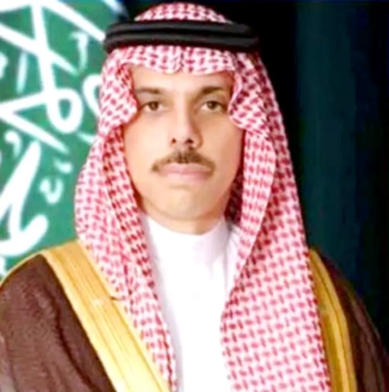 وزير الخارجية يبحث مع نظيره الإيراني مستجدات الأوضاع الإقليمية